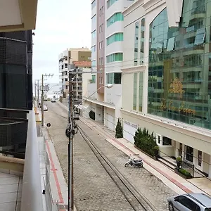  Apartamento Apto Na Quadra Do Mar Em Meia Itapema, 2 Dormitórios Brasil